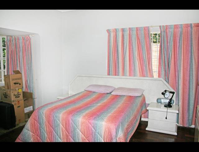 3 BEDROOM HOUSE FOR SALE IN SYDENHAM